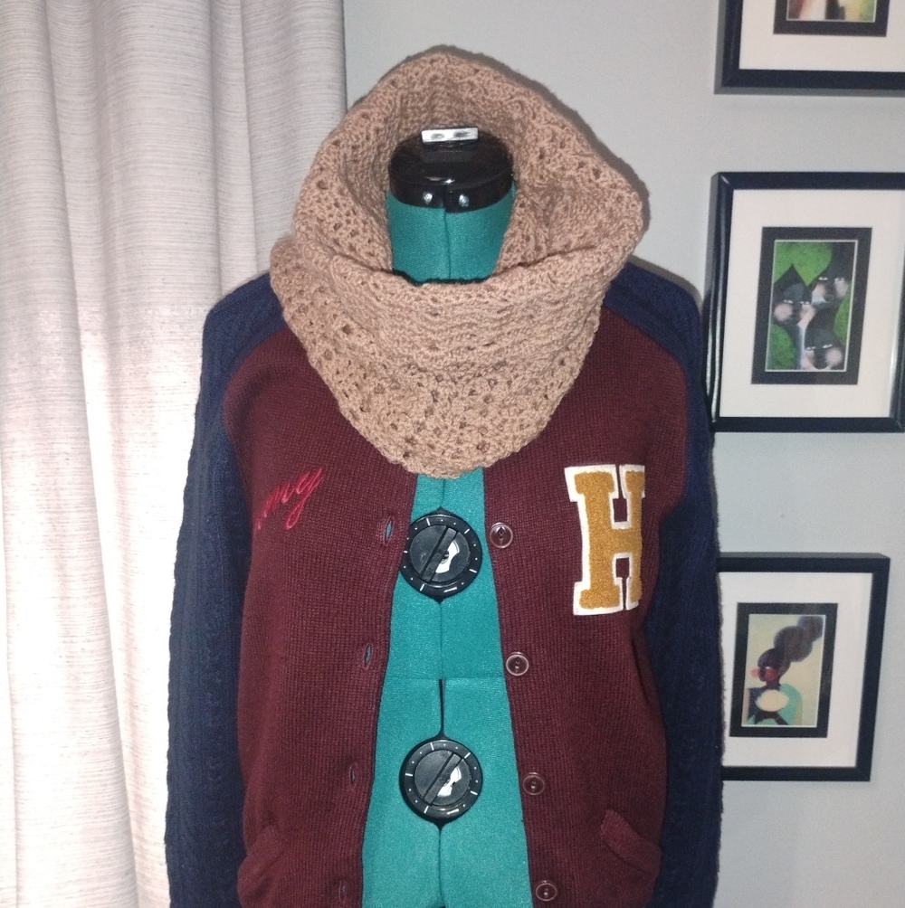 Hand Crafted Lacy Mauve Tan Crochet Cowl Neckwarmer NEW - Picture 6 of 10